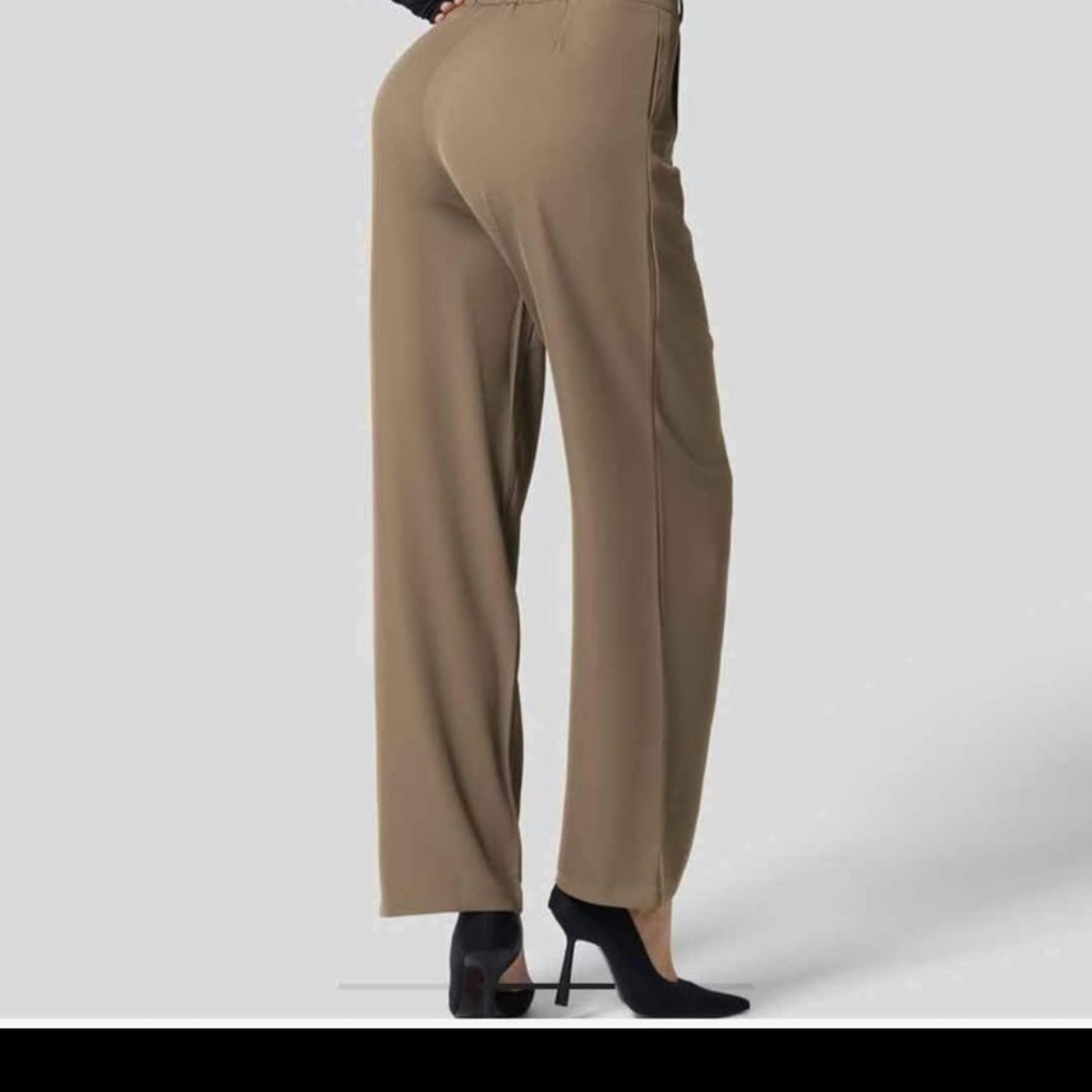 Women's Tan Pants